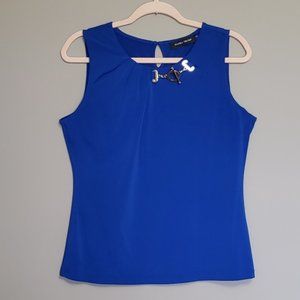 ROYAL BLUE SLEEVELESS GOLD CHAIN/TOGGLE DETAIL TOP- SZ Med.